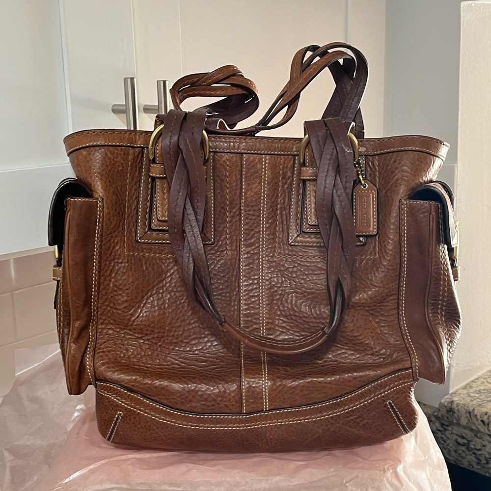 Brown vintage Coach leather purse and wallet